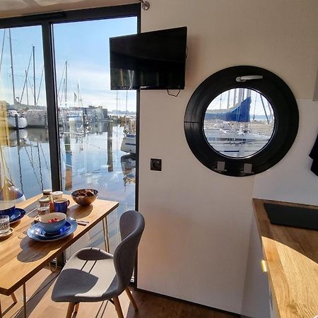 Hausboot Hilja Hotel Schleswig Exterior photo